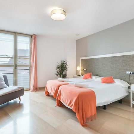 Apartamento Moderno Calle Larios Малага Екстер'єр фото