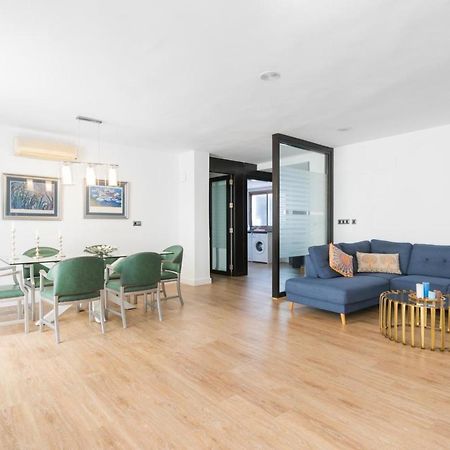Apartamento Moderno Calle Larios Малага Екстер'єр фото