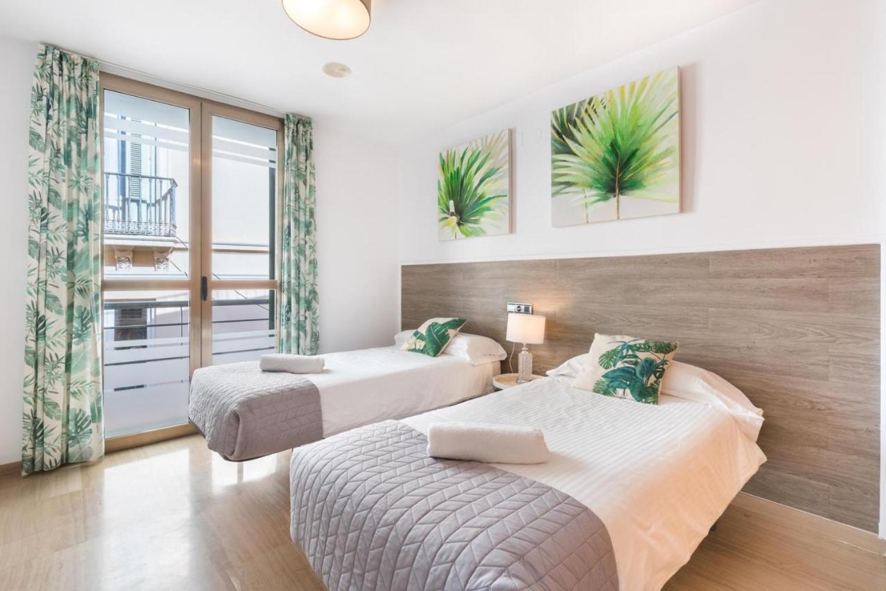 Apartamento Moderno Calle Larios Малага Екстер'єр фото