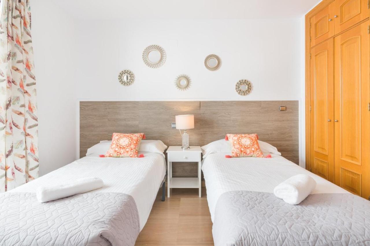 Apartamento Moderno Calle Larios Малага Екстер'єр фото