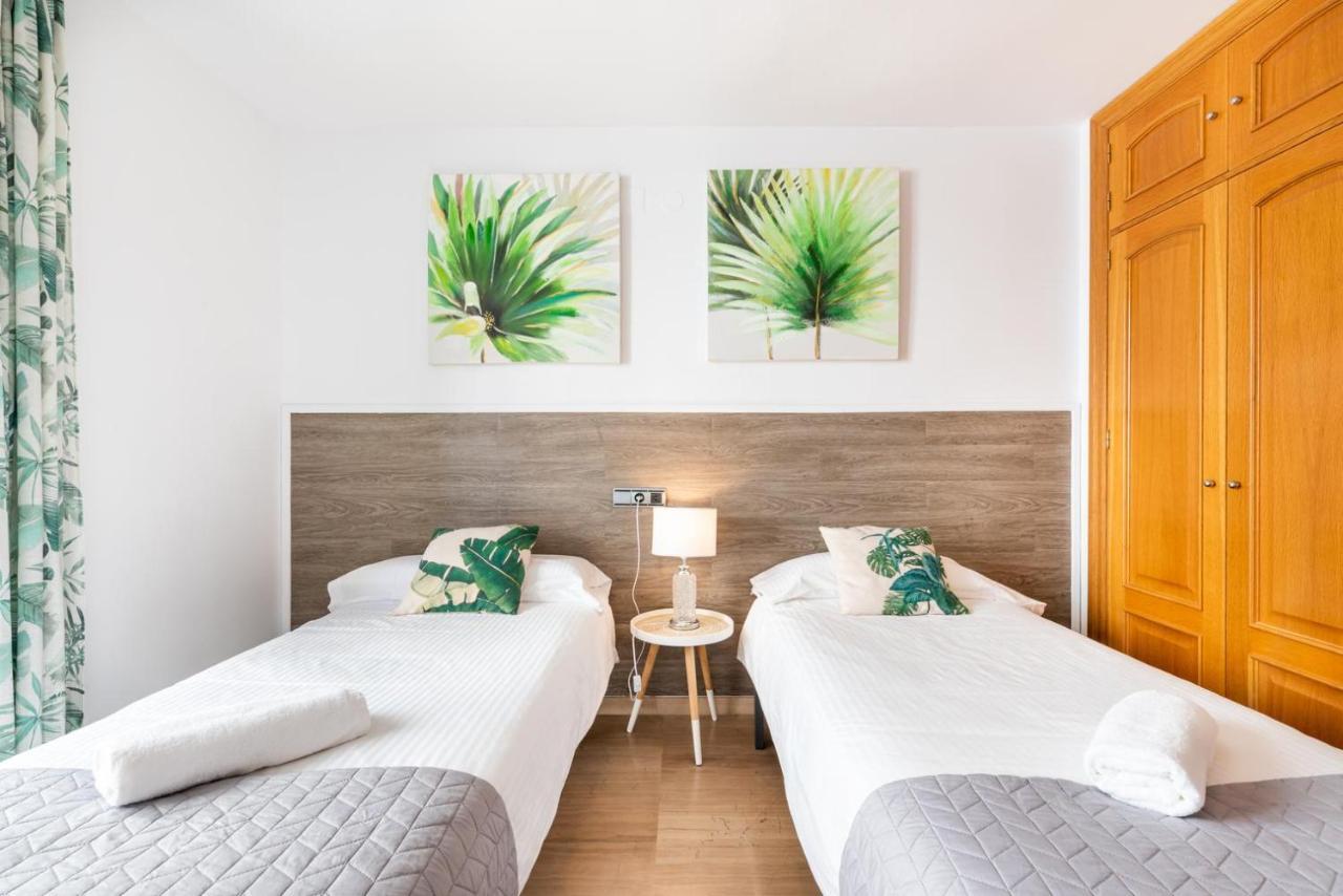 Apartamento Moderno Calle Larios Малага Екстер'єр фото